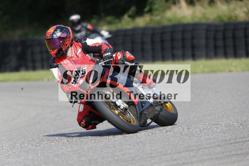 /45 10.08.2025 Plüss Moto Sport ADR/Einsteiger/595